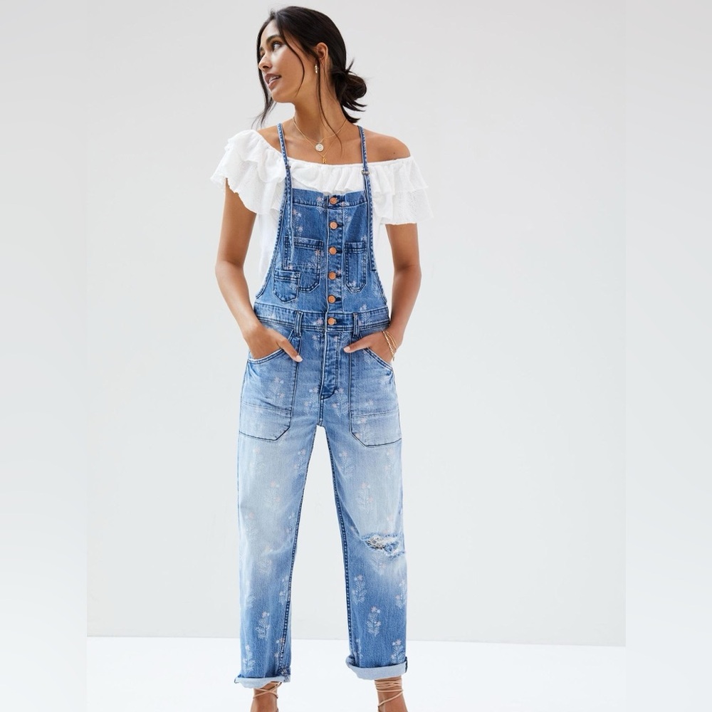 Pilcro The Painters Denim Overalls Anthropologie size 28